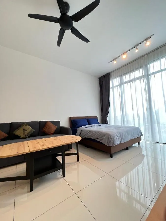 Beacon Executive Suites #Cozyfamilystay #Rooftoppool #16 #10Paxs George Town 0*,