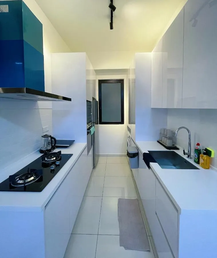 Lejlighed Beacon Executive Suites #Cozyfamilystay #Rooftoppool #16 #10Paxs George Town Malaysia